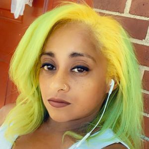 Meet your Posher, Jasmine